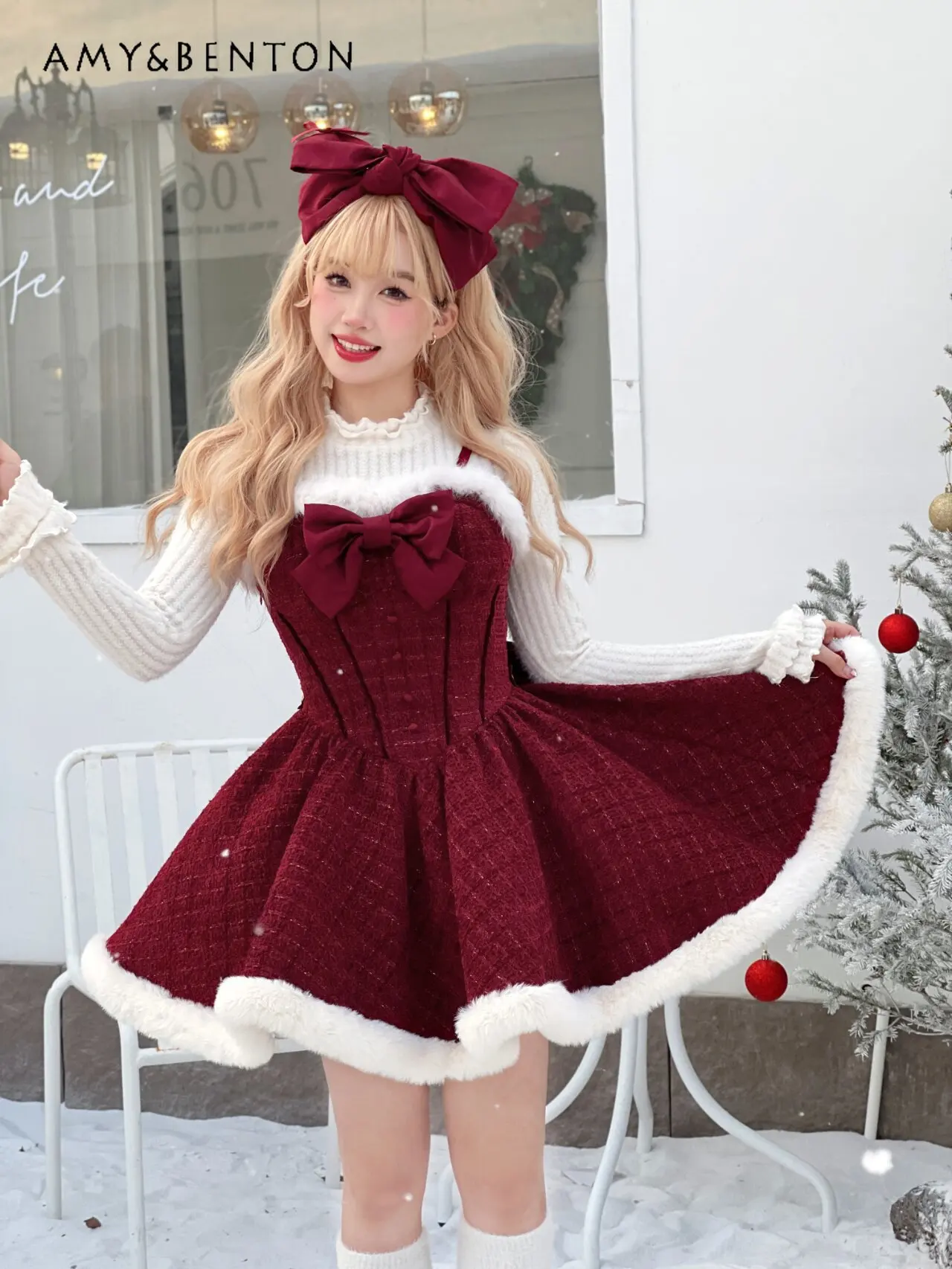 

2025 Autumn Winter New Christmas Date Outfit Red New Year Atmosphere Bowknot Strap Dress White Top Versatile Cloak Set