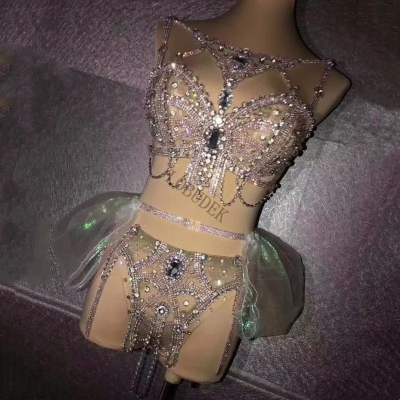 キラキララインストーンチェーンビキニポールダンス衣装セクシーなナイトクラブDJダンサーステージウェアカーニバルパーティー音楽祭衣装