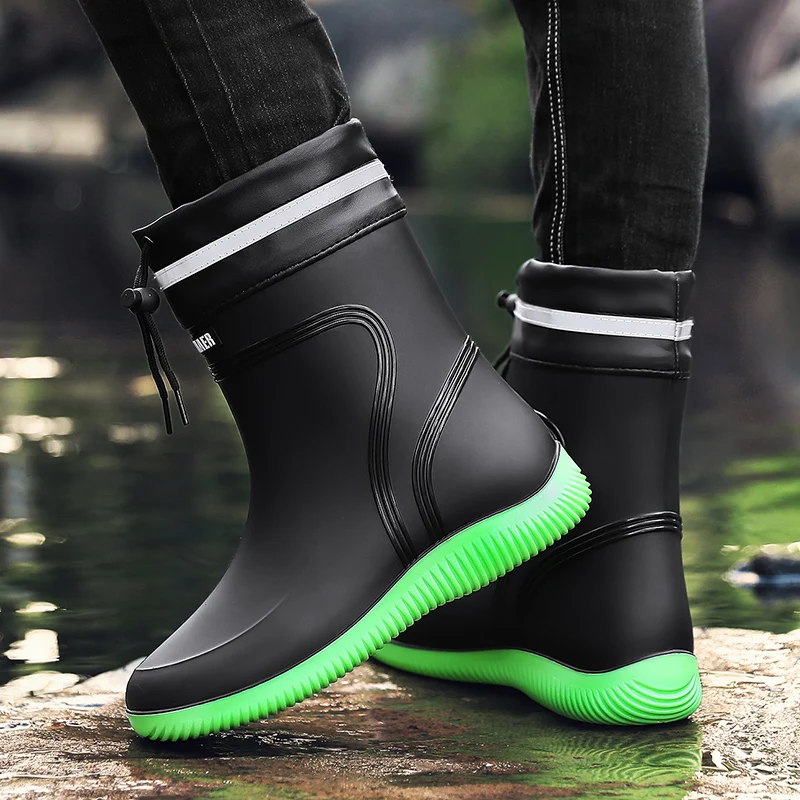 Hot Men's Casual Waterproof Rain Boots Fashion Men Outdoor Slip-on Fishing Shoes Chef Work Ankle Boots New Anti-slip Water Shoes