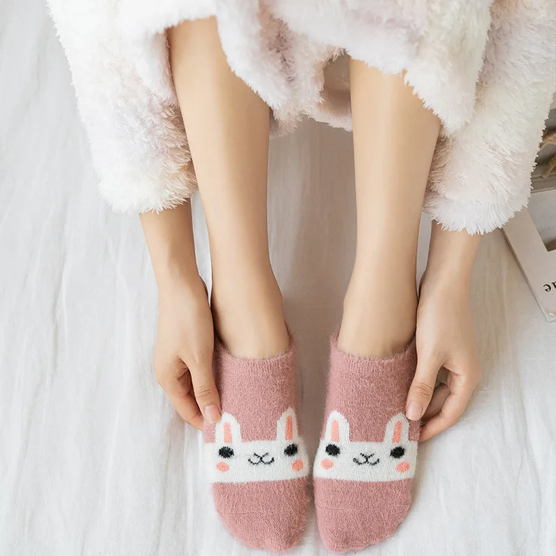 Random 3 Pairs Women's Socks Imitation Mink Velvet Rabbit Moon Shallow Mouth Cute Invisible Boat Winter Thickened Warm Socks