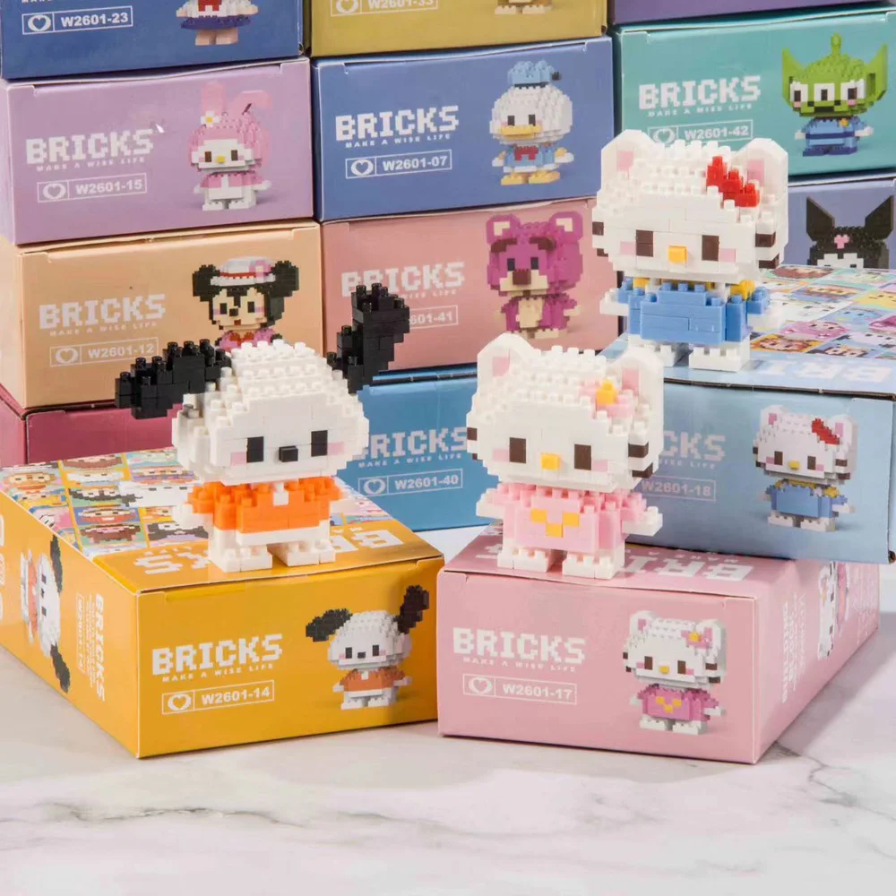 

Disney Sanrio Cute Kuromi Mini Block Toy Katie Cat Micro Particle Construction Assembly Model Toy Christmas Gift for Children