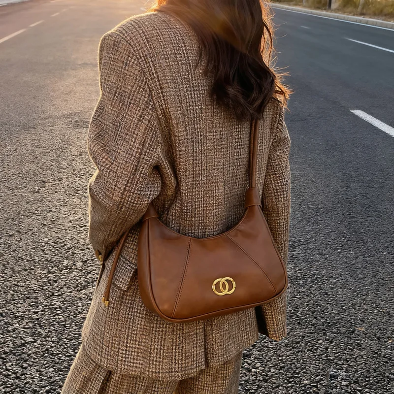 

Multi-Functional Women's Crossbody Bag 2025, Lightweight Nylon Hobo, Spacious Purse with Inner Pocket for Travel & Essentials