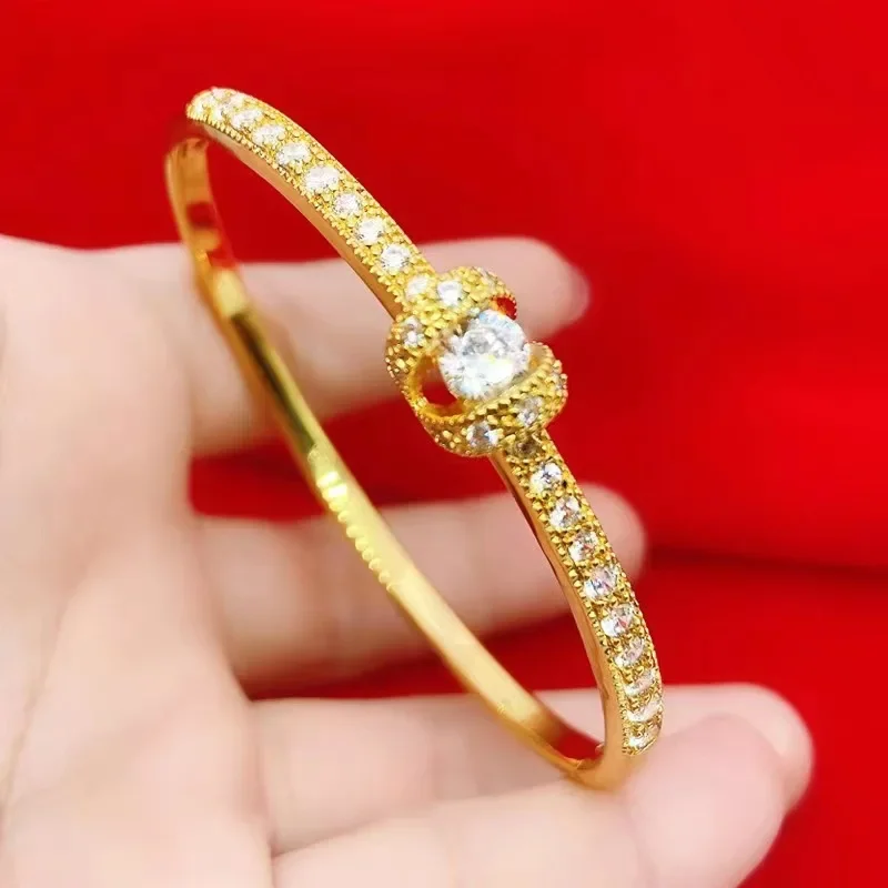 Luxurious 18K gold bracelet set with diamonds, irregular personalized buckle bracelet AU750 bracelet, feminine jewelry