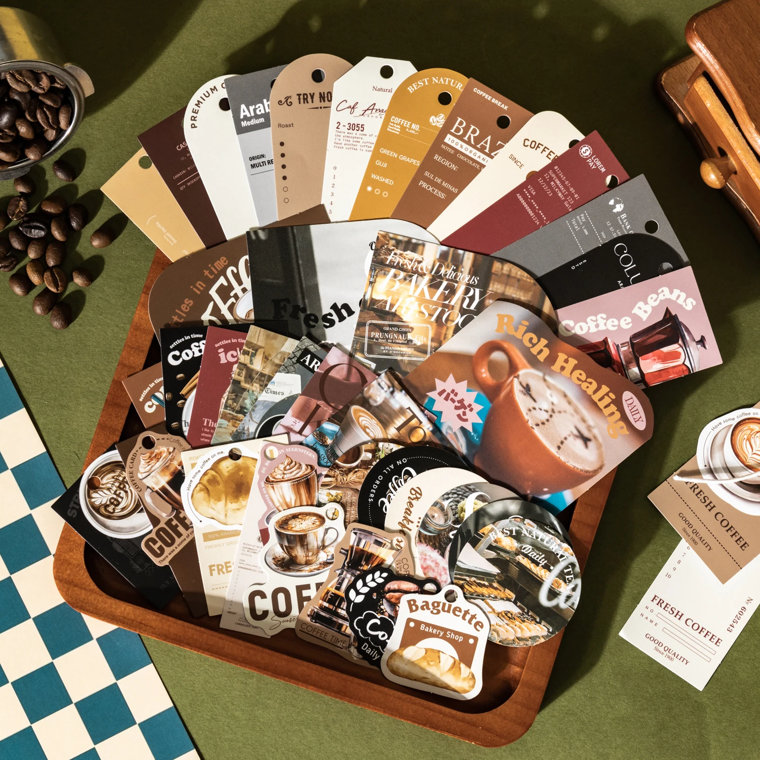 30 Blatt Kaffee-Themen-Stanzloch-Aufkleber für DIY Scrapbooking, Gitarre, Handyhülle, Notebook-Dekoration