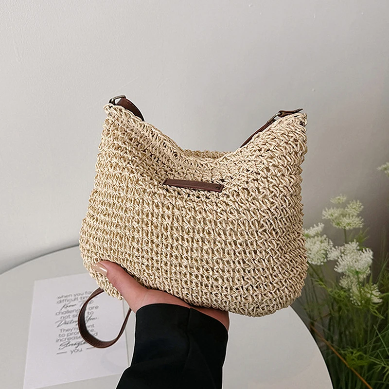 Fashion Straw Casual Crossbody Bag For Women Girls Versatile Beach Holiday Handmade Woven Shoulder Handbag Crossbody Bag