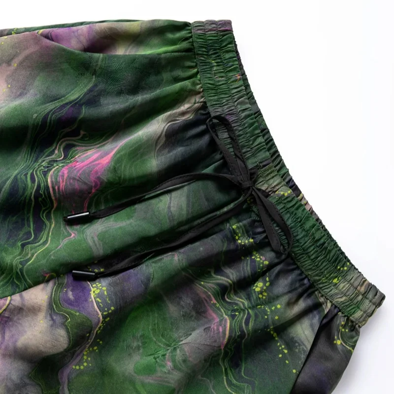 Birdtree, 100% Silk Jacquard Satin Shorts, Women Floral Luo Xiangyunsha Gradient Pants, Elastic Waist, 2026 Summer New P66320JF
