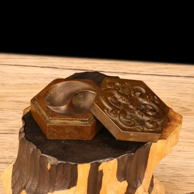 Old Bronze Auspicious Beast Goods Relief Brush Wash Ink Box Inkstone Table Decoration  Items