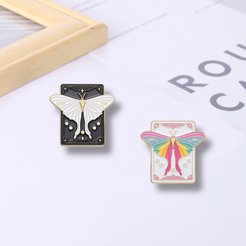 Custom Moth Tarot Enamel Pins,Rainbow Color,Insect Lunar Phase Brooches,Lapel Badges,Gothic Gift For Friends