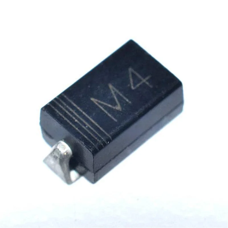 50 pz M1/M2/M4/M7/M7F/A7 Diodi raddrizzatori SMA 1A 100-1000 V SMD 1N4001/1N4002/1N4004/1N4007