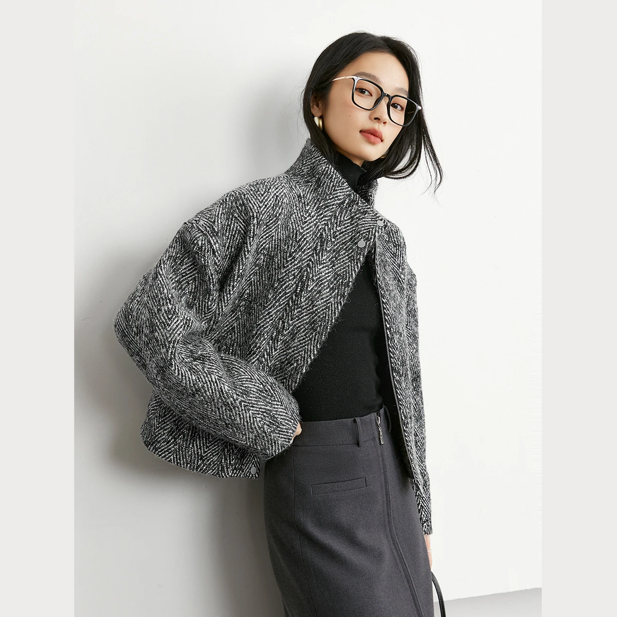 VIMLY Damen Gestreifte Kurze Tweed-Mäntel Winter 2025, Wollmischung, strukturierte Jacke, Stehkragen, Reißverschluss, lange Ärmel, Damenmäntel M9117