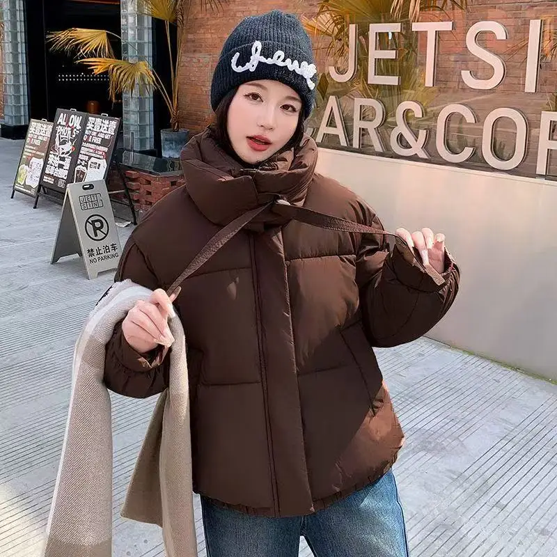 2025New Unten Baumwolle gefütterte Abgeschnitten Mantel Frauen Parkas Winter Mantel Koreanische Lose Thicke Puffer Baumwolle Jacke Student Warme oberbekleidung