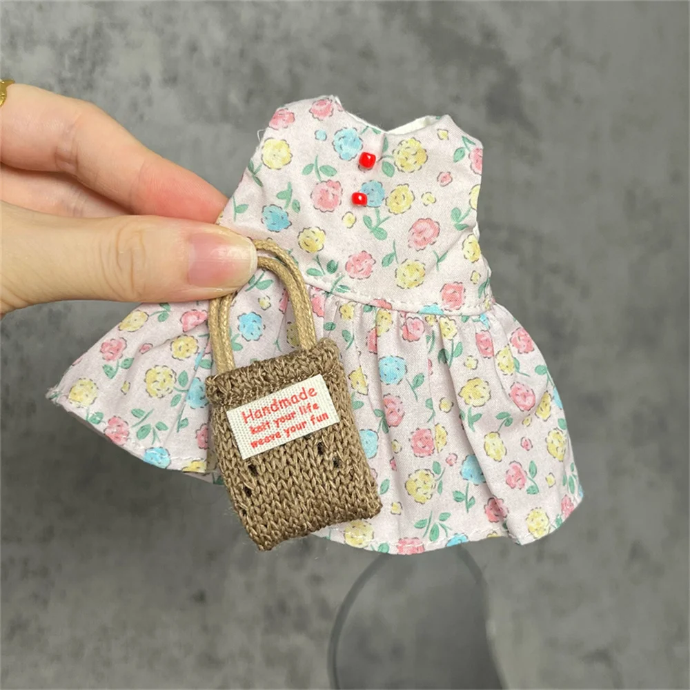 Ubranka dla lalek BJD odpowiednie dla lalek małych rozmiarów 1-6, kwiecista sukienka z torebką, zestaw ubrań, akcesoria dla lalek (2 punkty)