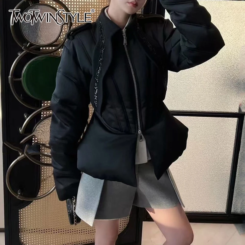 

TWOTWINSTYLE однотонная куртка на молнии женская с воротником-стойкой и длинным рукавом свободные французские минималистичные женские куртки осенняя мода