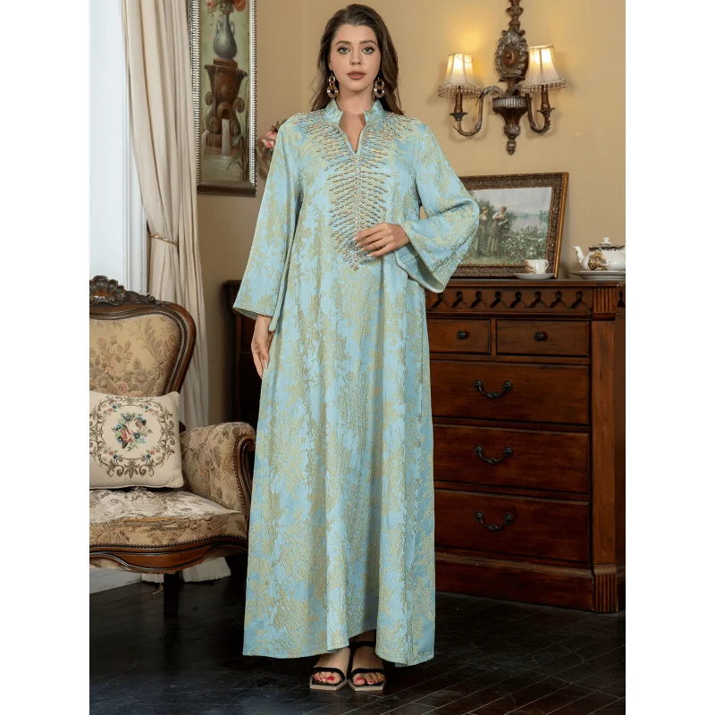 

2025 Middle Eastern Muslim Jacquard Embroidery Dress Beaded Fashion Women's Robe Abaya W001