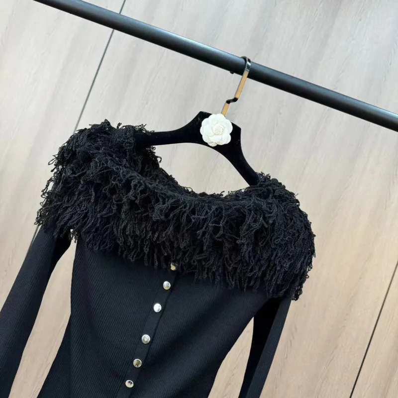 [ZOCI] Yuzu MM 2024 Autumn/Winter Collar Hairy Tassel Design Long Sleeve Single Breasted Decorative Tight French Sweater