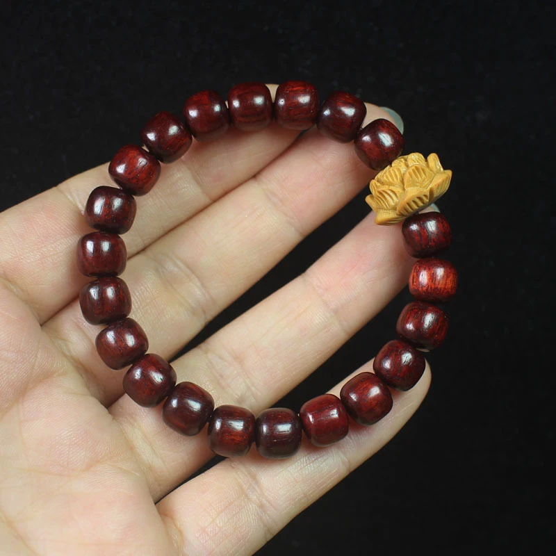 

Zambian Rosewood Blood Sandalwood Old-style 0.8mm Lotus Flower Bracelet Cultural and Decorative Prayer Beads Budd
