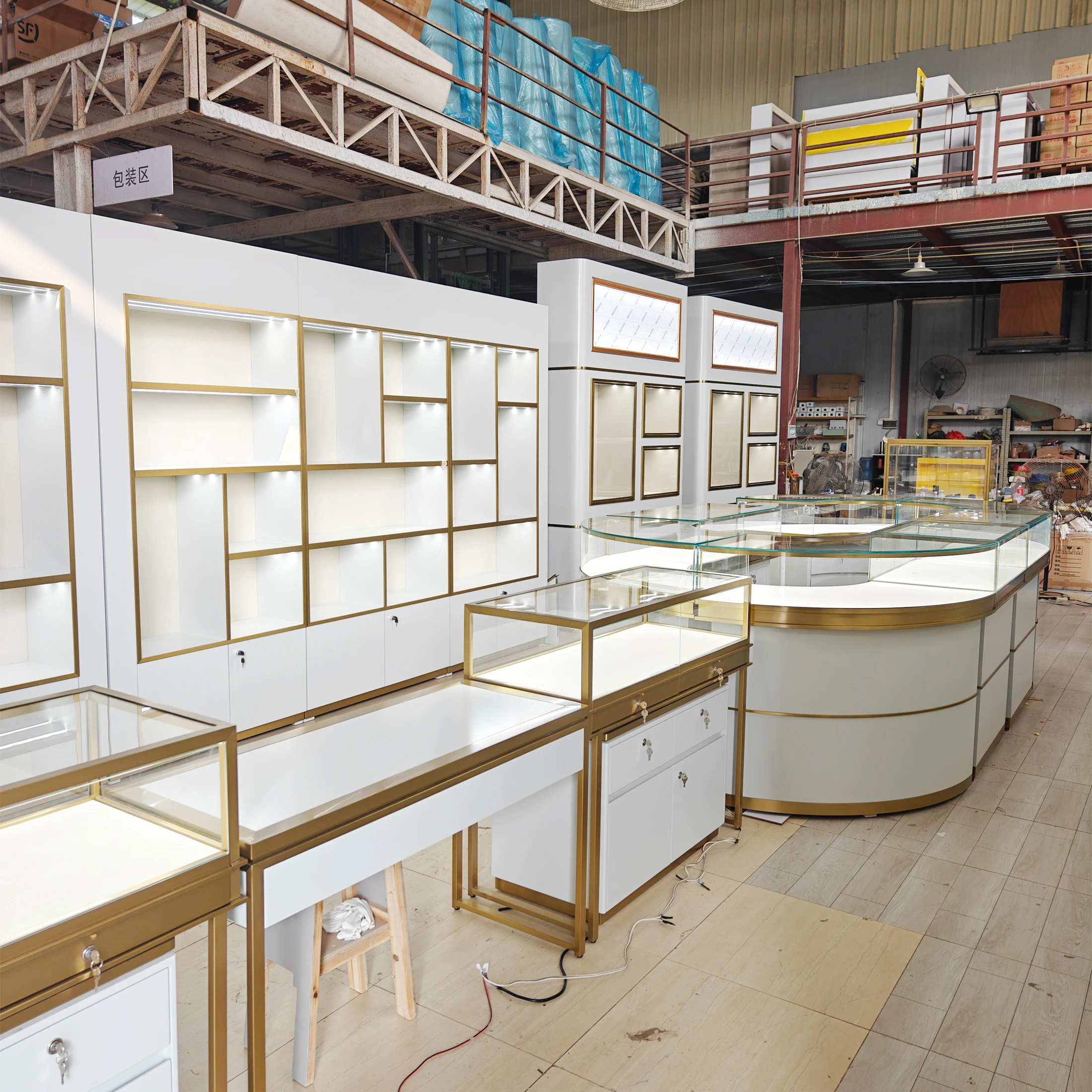 Custom Modern Luxury Jewelry Showcase LED Light Glass Display Case Wall Mounted Gold Frame Jewelry Store Design Cabinet