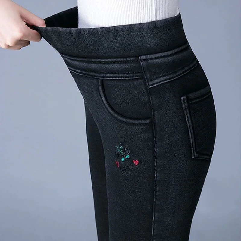 2023 New Autumn and Winter Fashion Trend Elastic High Waist Panel Pocket Oversize Skinny Casual Versatile Women\'s Feet Jeans