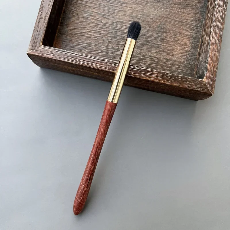 Karsyngirl 1Pcs Rosewood Wool Eyeshadow Makeup Brushes Eye Shadow Blending Detail Small Make Up Brush Exquisite Beauty Tools