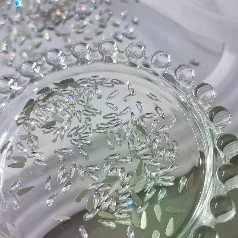 100pcs Ultra-Shiny Horse Eye Zircon Nail Art Rhinestones Clear Waterdrop Shaped Mini Flatback Stones 3D Gems Nail Decora