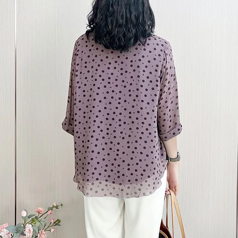 Korean Temperament Summer New Women\'s V-neck Polka Dot Simplicity Fashion Versatile Three Quarter Loose Chiffon Shirt Tops