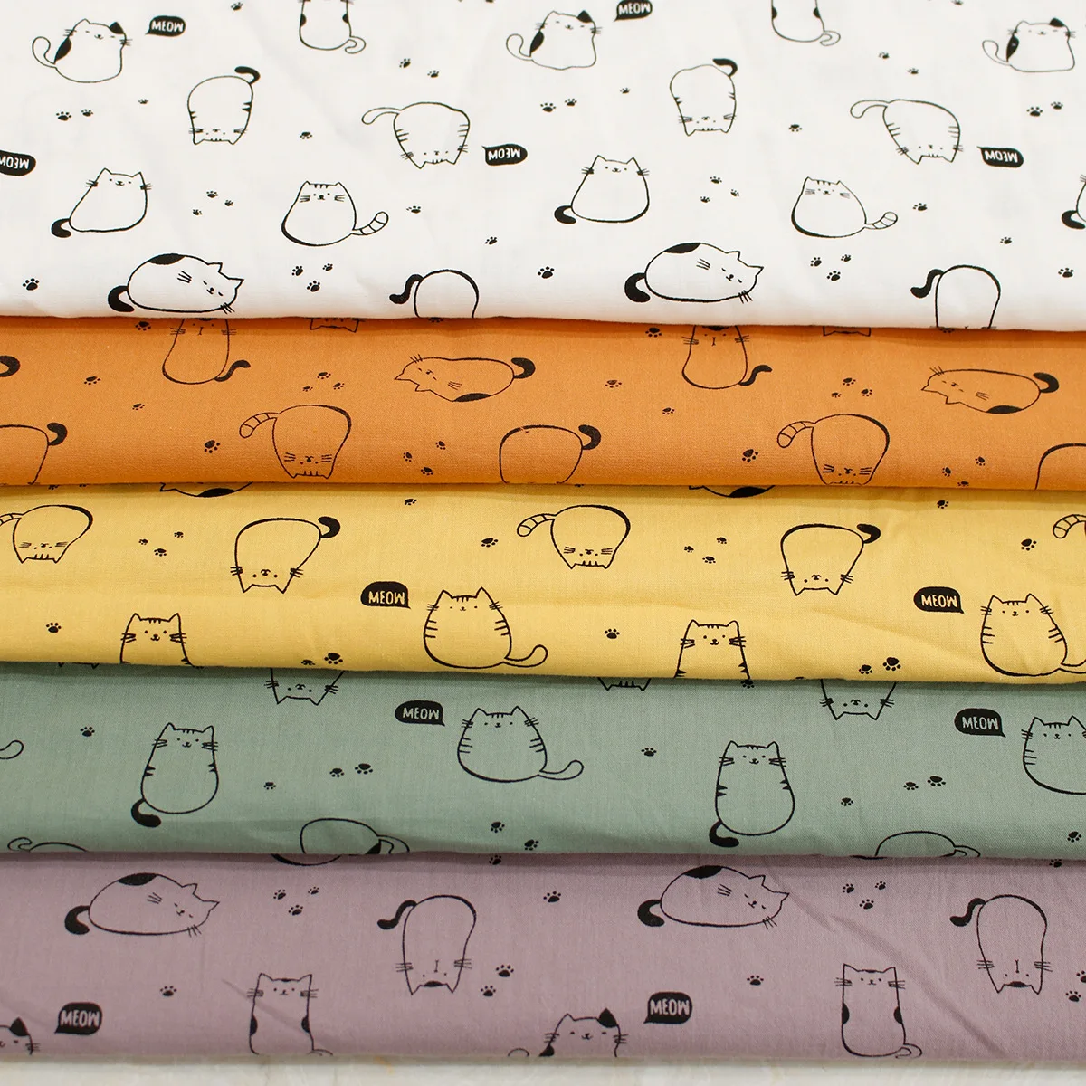 

Cute Cat Cartoon Print Fabric 100%Cotton For Handmade DIY Clothing Shirts Dresses Tablecloths Handmade Sewing Cloths 100cm*145cm
