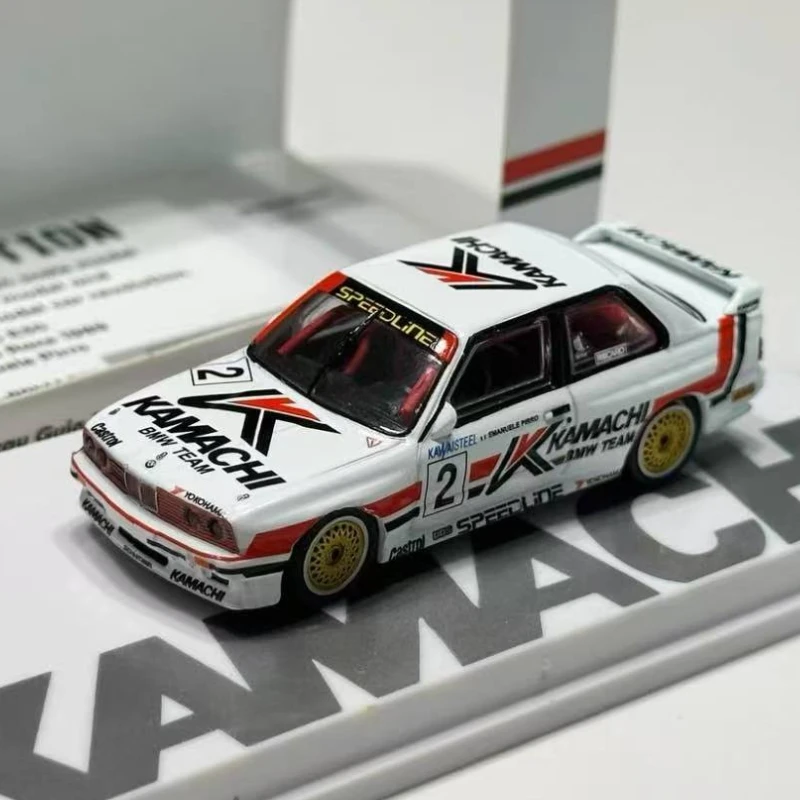 Tarmac Works 1:64 M3 E30 Macau Cup Metalowy Model Auta Wykonany Odlewniczo, Zabawka, Prezent
