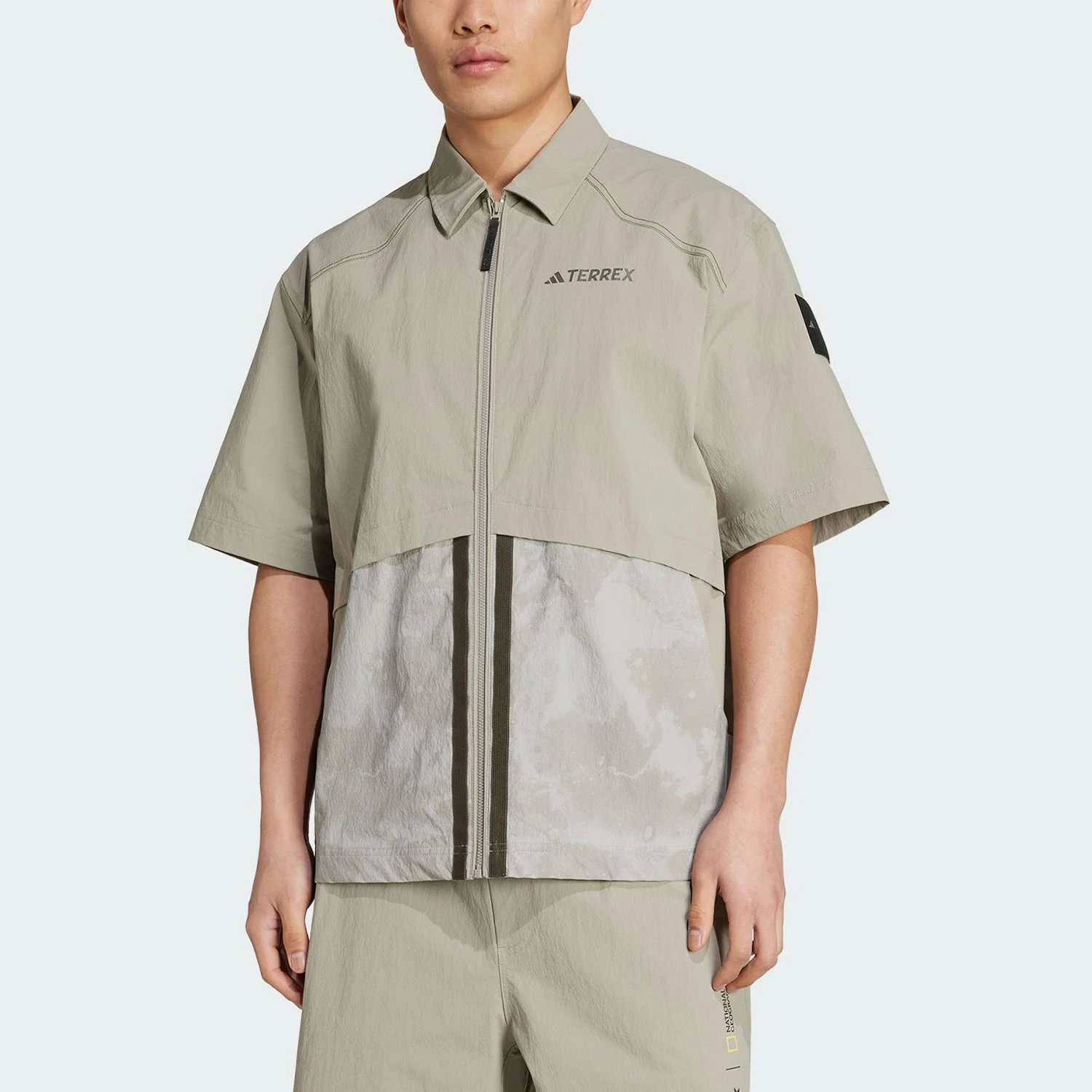 adidas-originals-chemise-de-sport-ample-pour-homme-jd5946