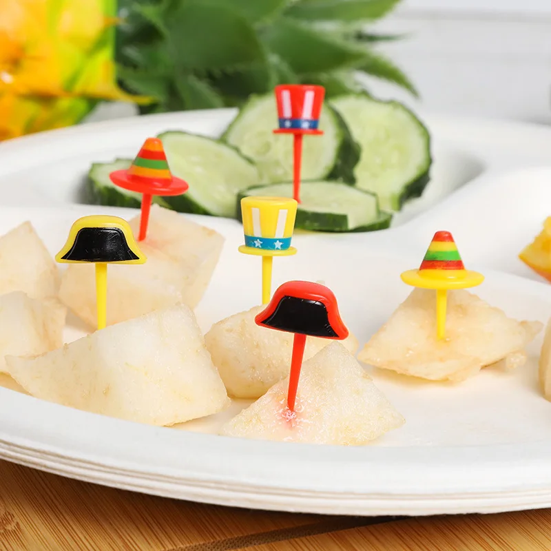 Fruit Fork Picks Needle Stick Cartoon Kids Cake Fruit Toothpick Mini Animal Fork Food Grade Creative Fruit Cake Dessert Decor