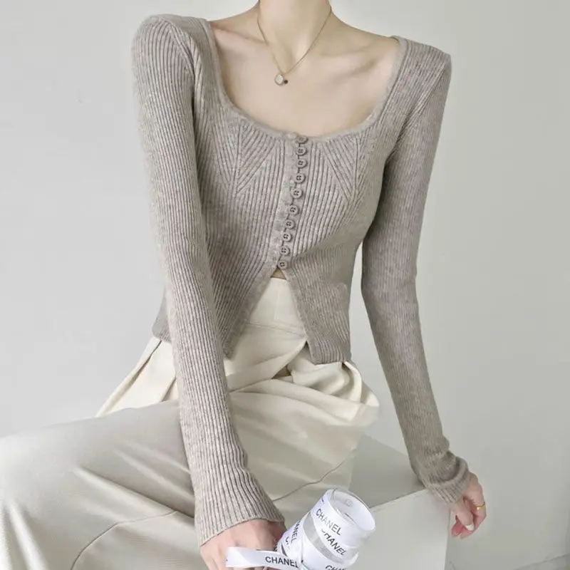 

Japanese Retro Gentle Style Slim Short Knitted Sweater Top Sweater Women's Long-sleeved Base