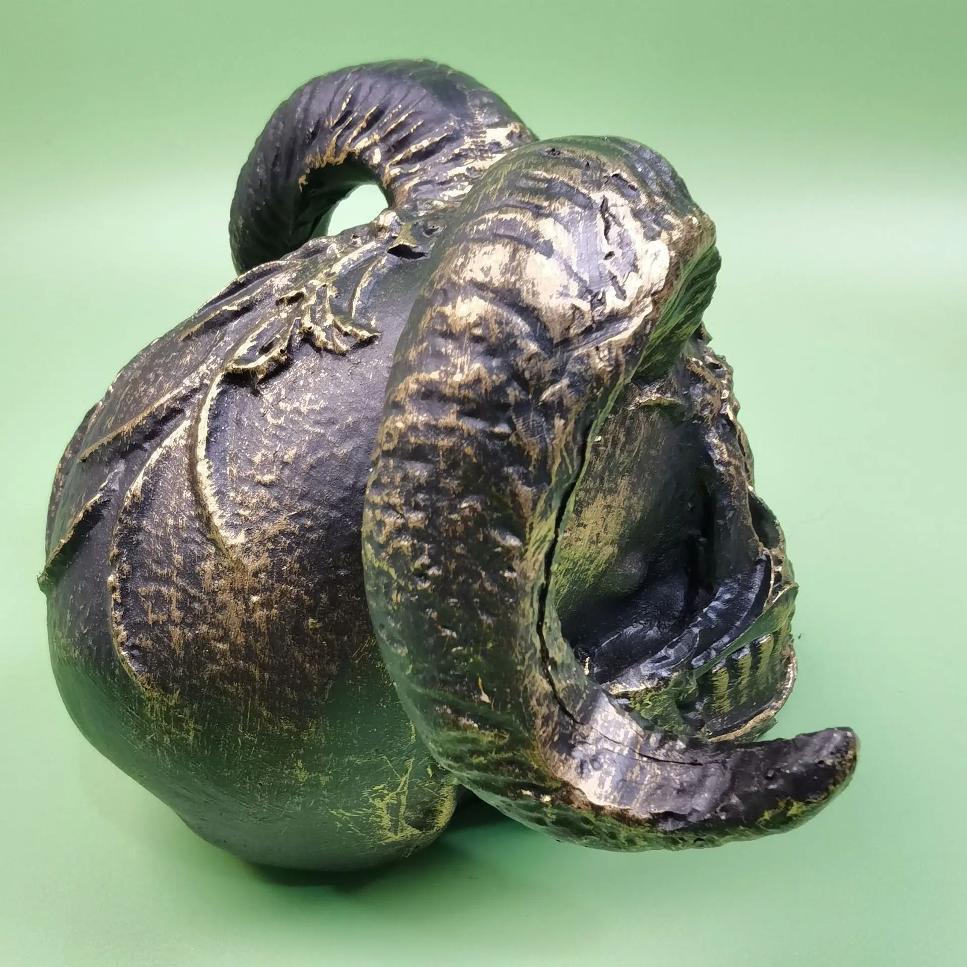 2025 cross-border new products Gothic style horns skull statue punk style Satan sculpture handicraft ornament