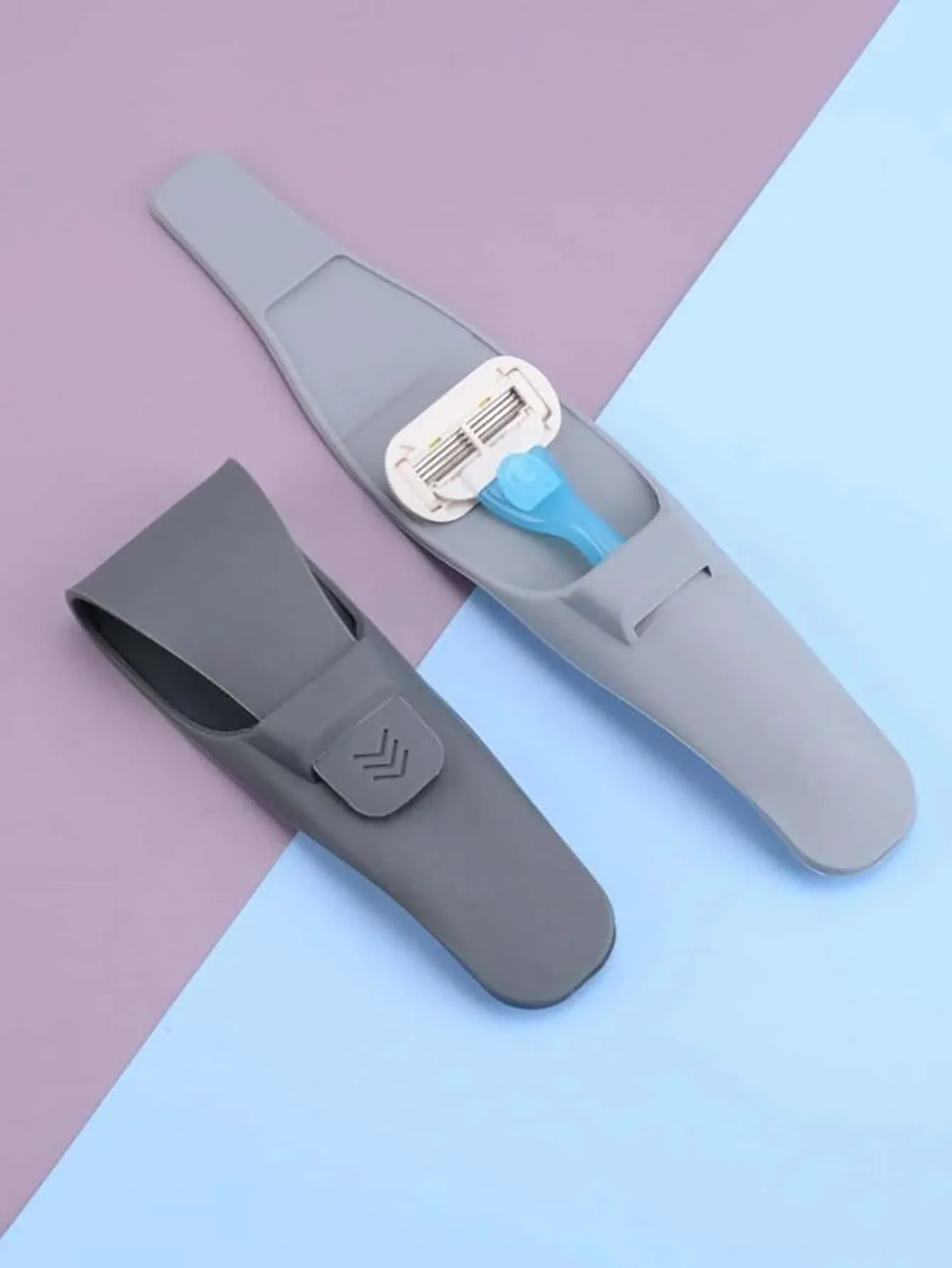 

1PC-Silicone Portable Holder Box Manual Shaver Protector Cover Portable Waterproof Shaving Accessories Storage Box C
