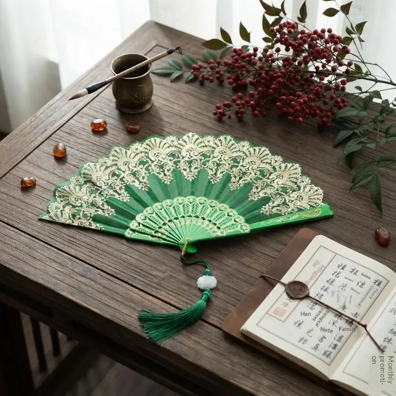 Vintage Green Lace Folding Hand Fan With Tassel Gold Embroidery Handheld Fan Elegant Fan For Dance Wedding Cosplay Photo Props