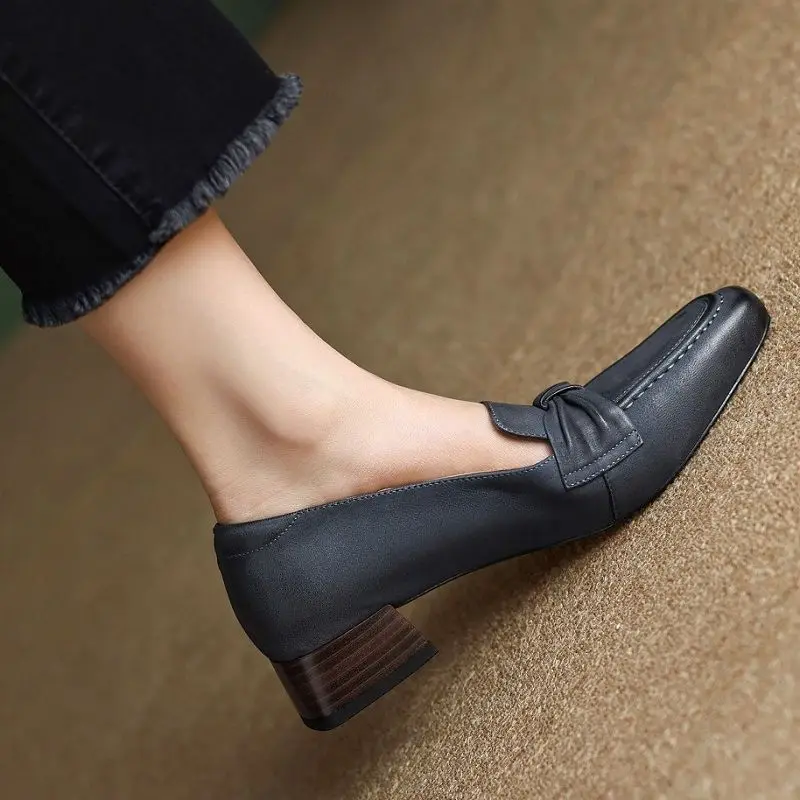 

Cozy Med Heels Slip On Thick Heel Bowtie Simple Shoes Women Loafers On Heel Sheepskin Retro Pumps Women's Vintage Shoes