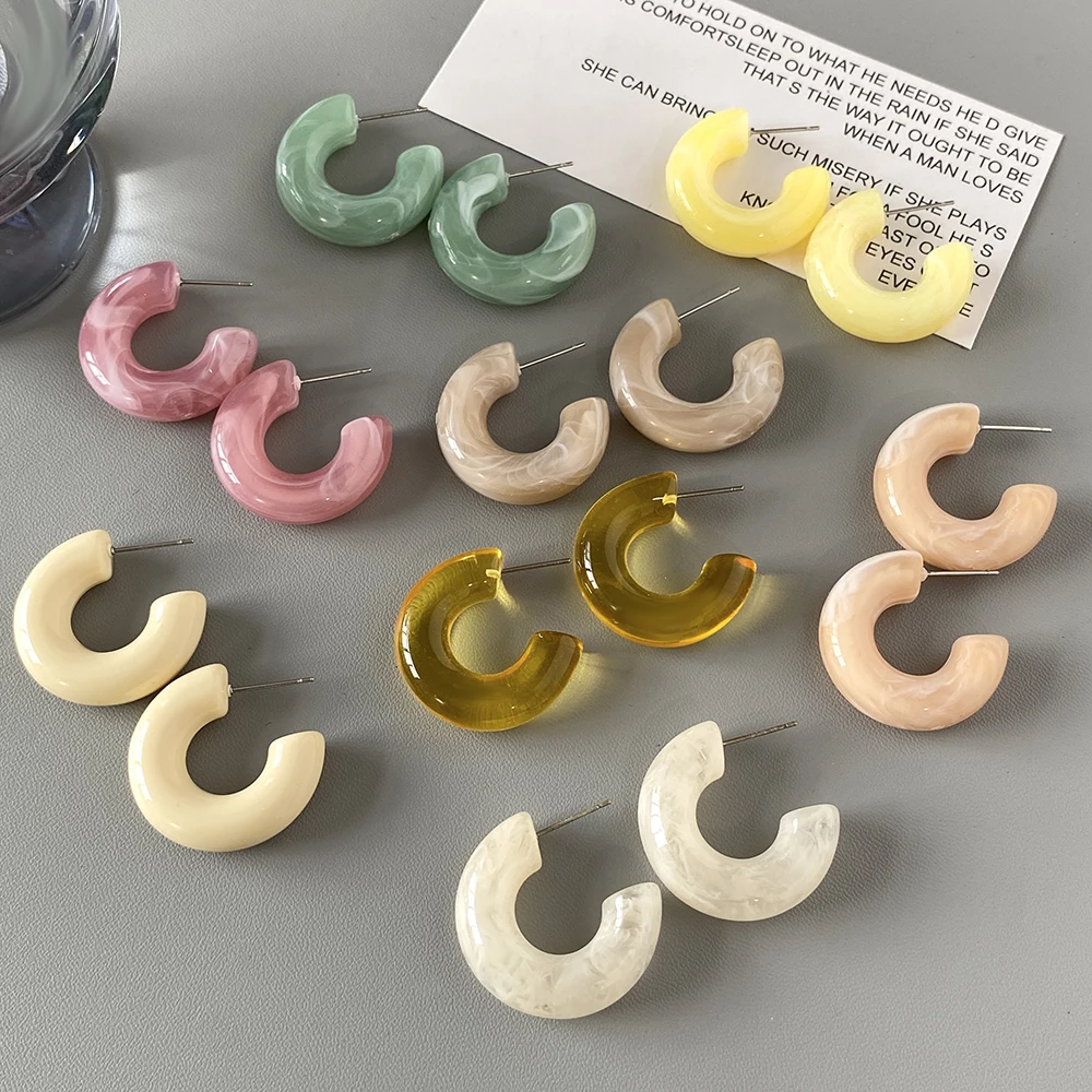 AENSOA Chunky Colorful Acrylic C-Shaped Hoop Earrings for Women Korean Geometric Round Circle Resin Earrings Fashion Jewerlry