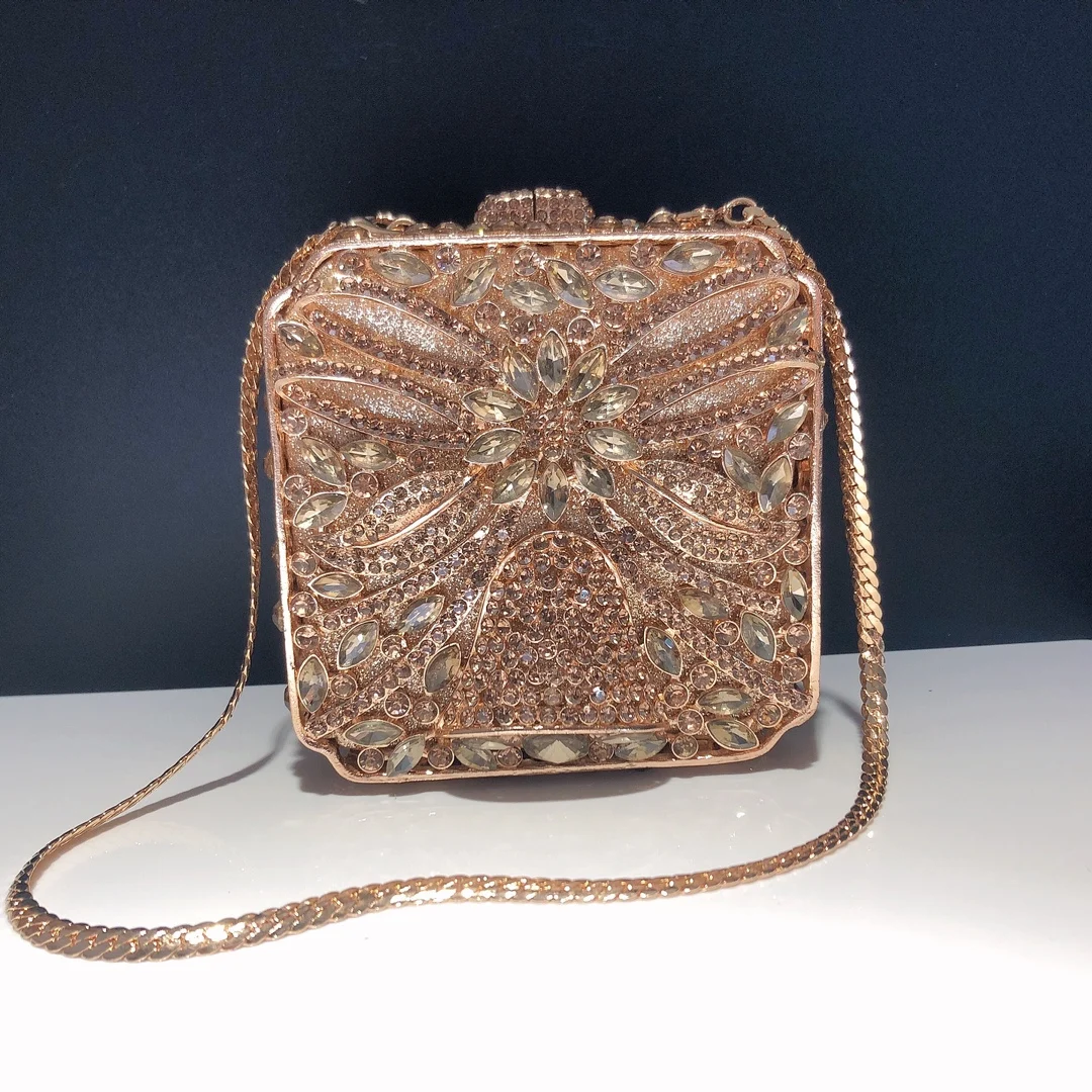 

New Bell Diamond Dinner Bag Small Square Box Full Of Diamonds Clutch Hollow Diamond Women's Bag Stone Purse Sac De Luxe Original