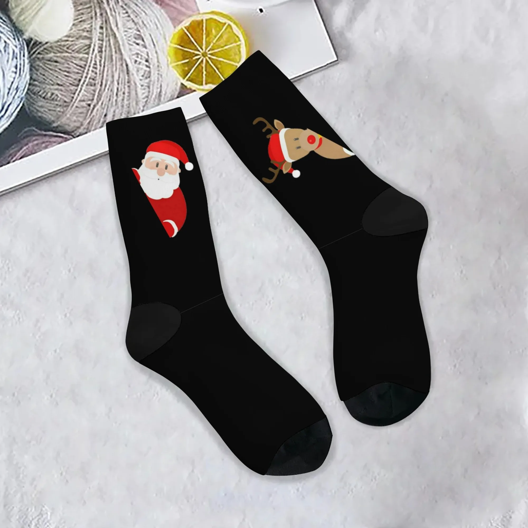 귀여운 만화 축제 스타일 남성용 크루 양말 빈티지 산타 & 순록 프린트 캐주얼 스트리트웨어 룩을 위한 편안한 양말