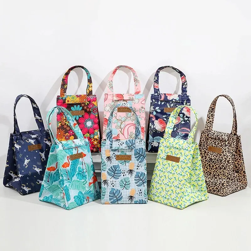 Charming Flowers Print Lunch Bag, Travel Picnic Cooler Tote Pouch, Portable Insulated Lunch Box Bag