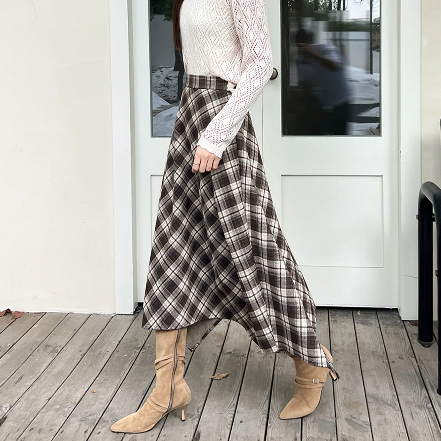

Khaki Woolen Plaid High Waist Slimming Vintage Grid A-Line Midi Umbrella Skirt Women's Autumn Winter New Style Street Style
