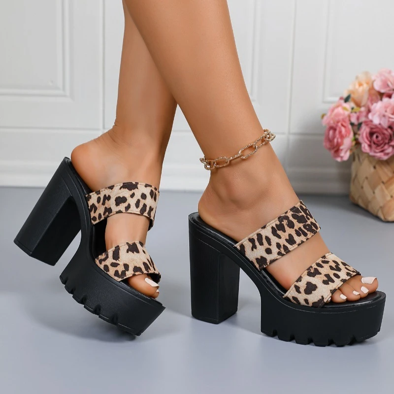 Modische Leopardenmuster Chunky Plateau-Sandalen für Damen 2026 Sommer Peep Toe High Heel Sandalen Übergröße 43 Mule Pantoletten