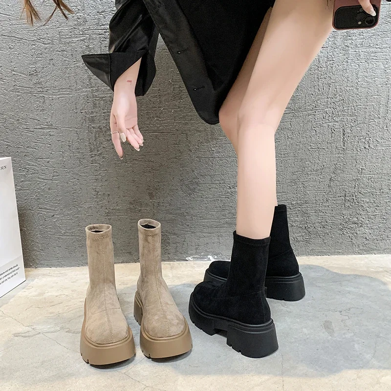 White Ankle Boots Shoes Boots-Women Luxury Designer Low Rock Summer Ladies 2024 Fashion Retro Flock Shoes Boots Lu