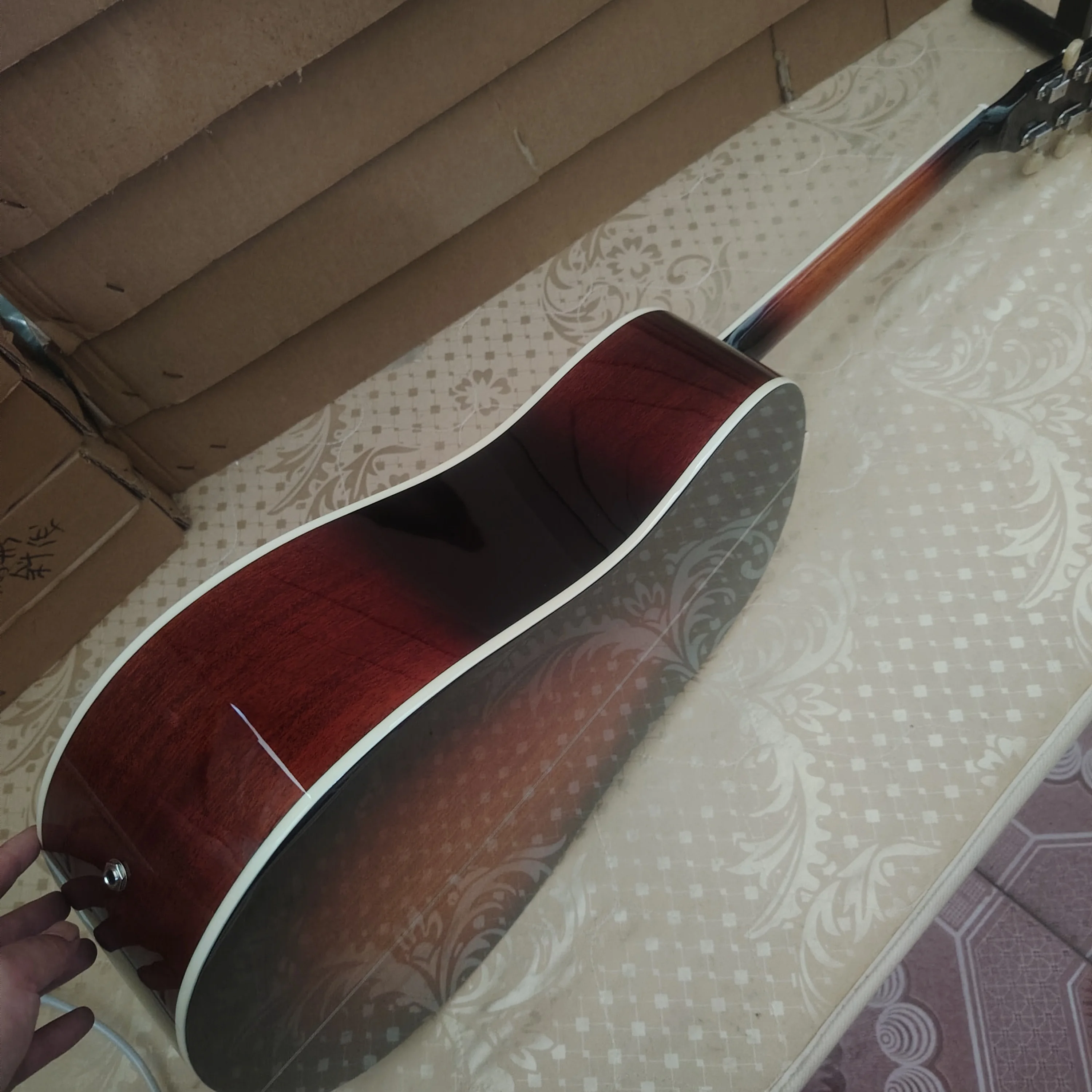 41 inch, 6-string acoustic guitar, redwood fingerboard, spruce top,