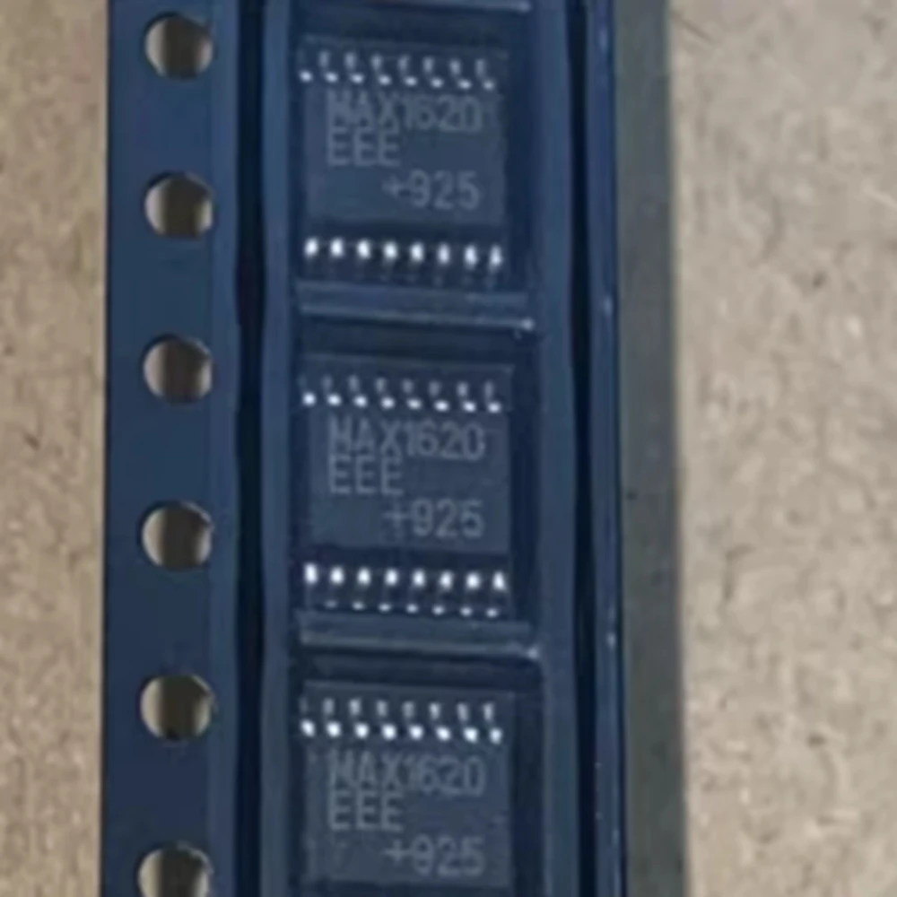 MAX1620 MAX1620EEE SSOP16 package, imported and in high demand, with quality guarantee and in stock.