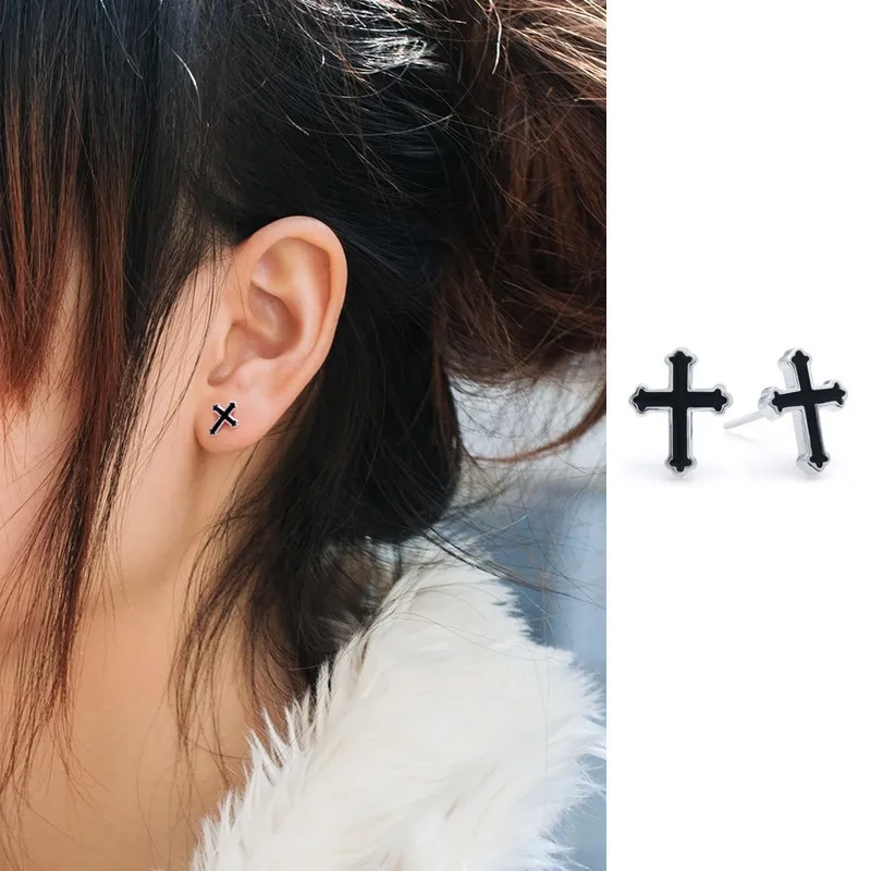 European and American Minimalist Style Black Enamel Cross-shaped Stud Earrings, Trendy Hip-hop Style, Masculine Ear Ornaments