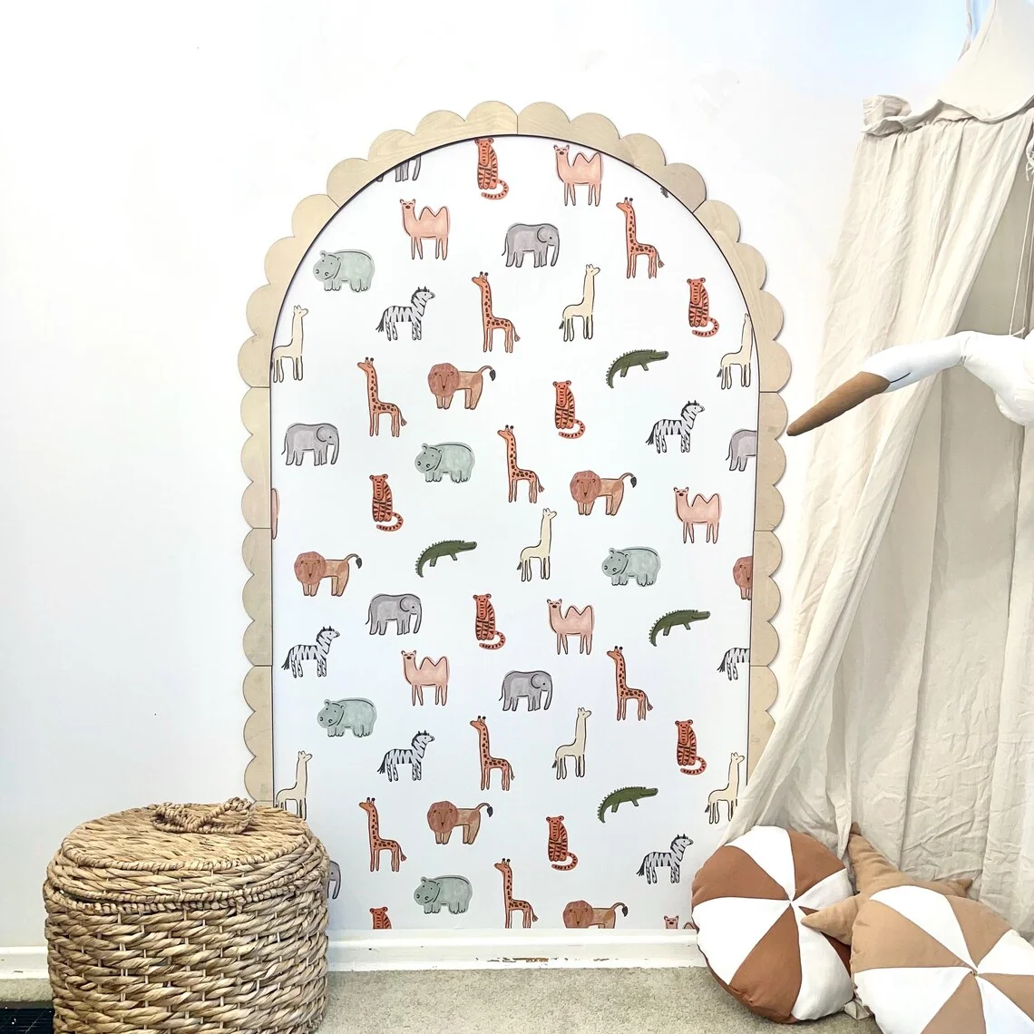 

Wooden frame arch 90X150 cm Scalloped wall moulding wood, Modern Wall Molding