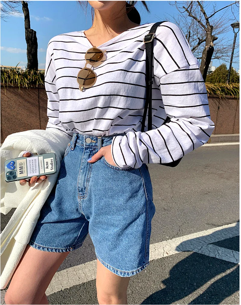 

Casual High Waist Straight Jeans Shorts Summer Pockets Loose Female Blue Denim Shorts Ladies High Street Bottoms