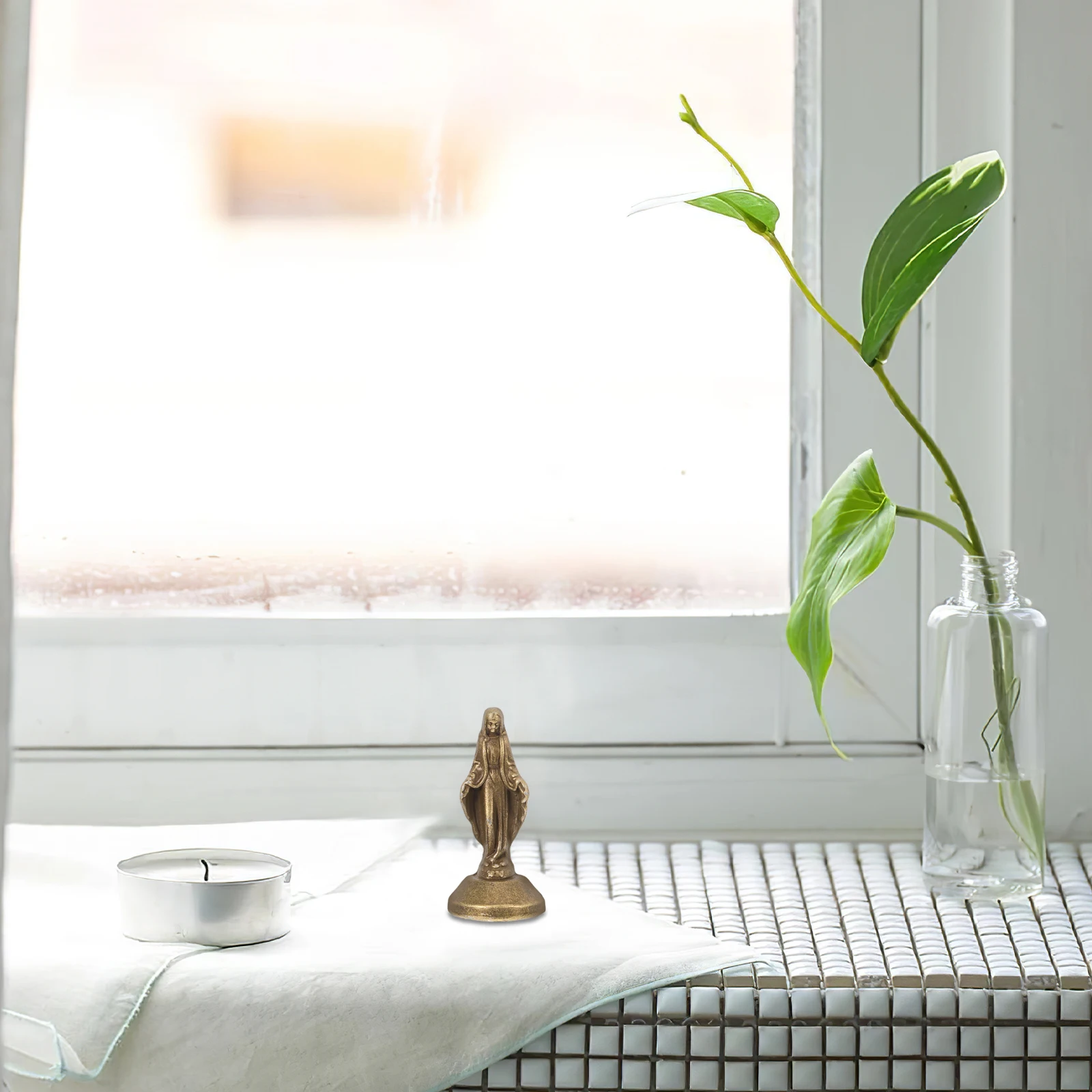 

2Pcs Brass Virgin Mary Statue Mini Catholic Figurines for Home Altar Prayer Space Small Holy Lady Figurines Holy Lady Statues