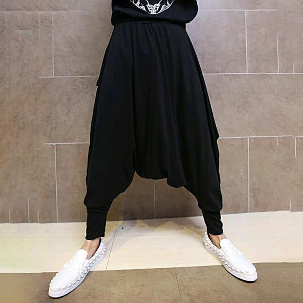 

Мужские темные брюки-шаровары с асимметричным подолом и заниженной талией, уличная мода, молодежные, корейский стиль, универсальные повседневные брюки, мужская одежда, новинка 2026 года