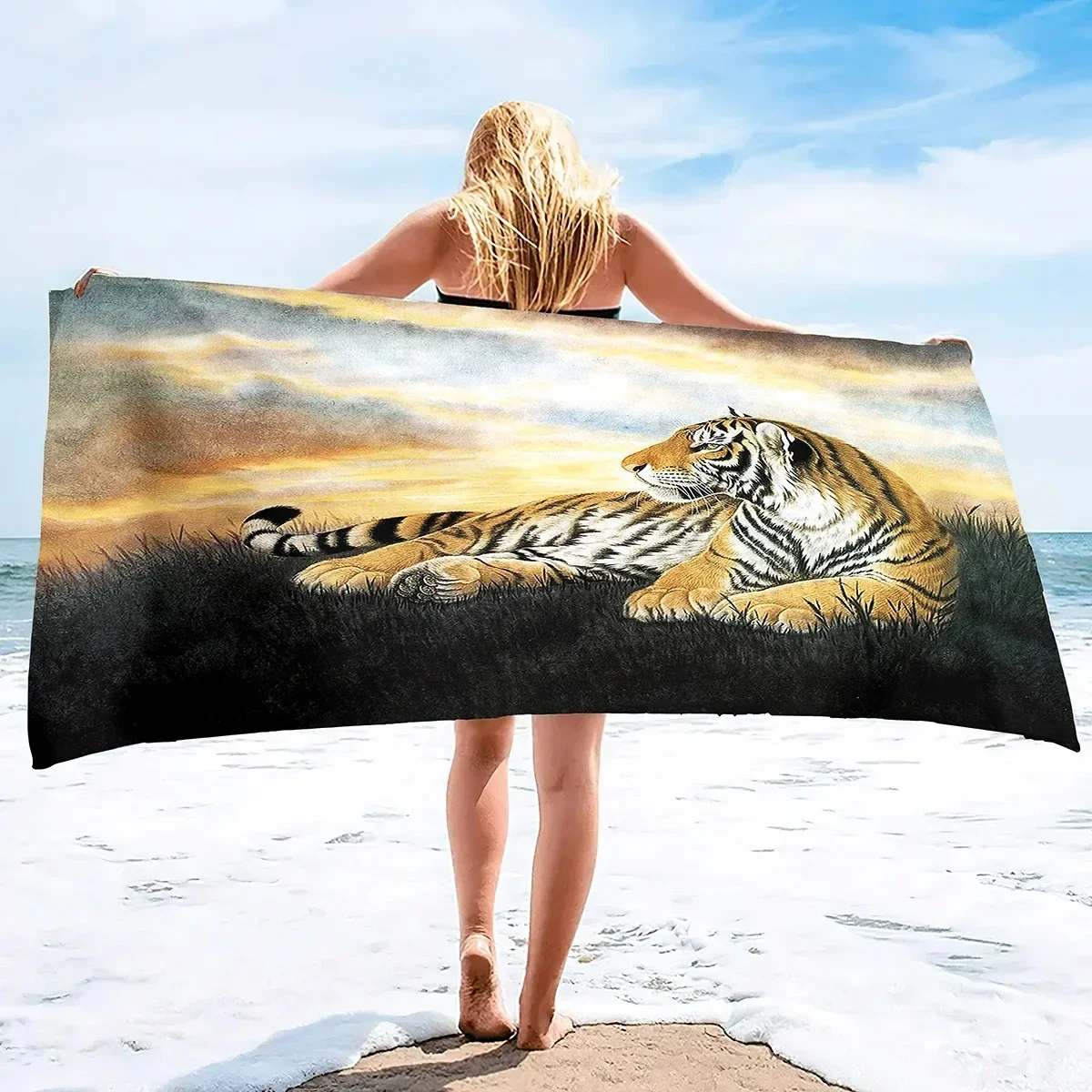 Tiger Beach Towel Quick Dry Towel for Swimmers Sandproof Beach Towels for Men Cool Pool Towels Beach Accessories Absorbent Towel