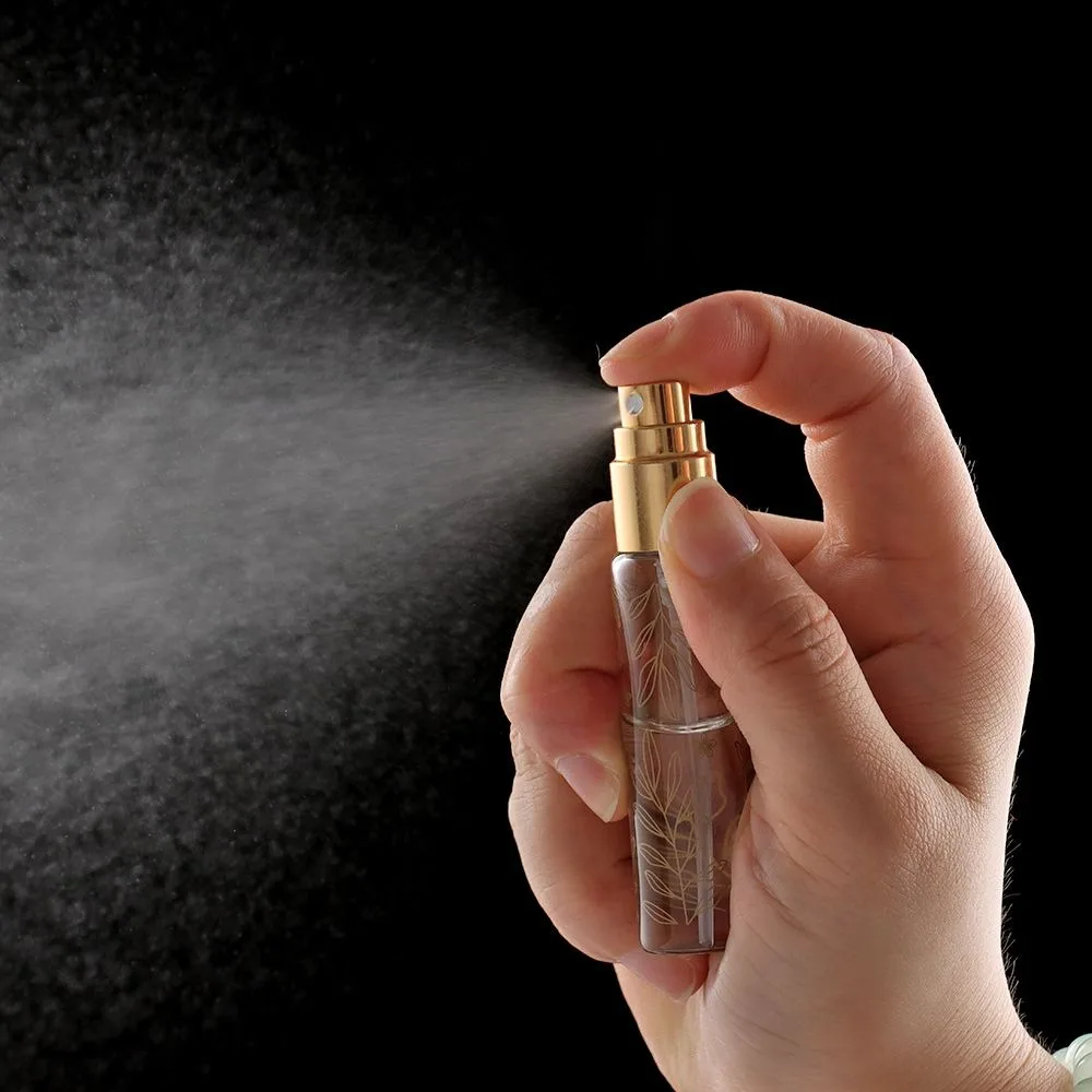 Bottiglia di profumo in vetro modello portatile da 5/10 ml con atomizzatore Spray vuoto liquido cosmetico Mini bottiglie riutilizzabili Profumo da viaggio